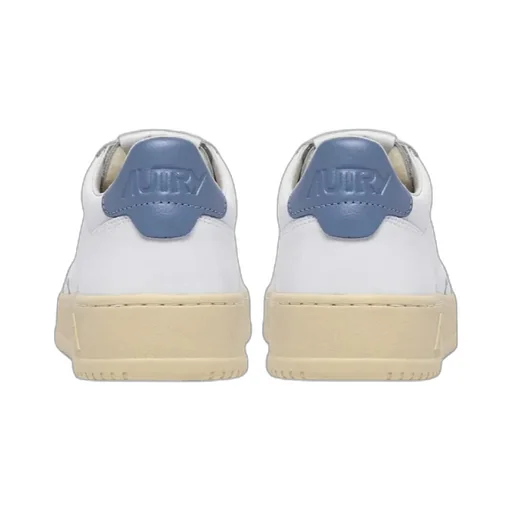 Medalist Low-Top Sneakers