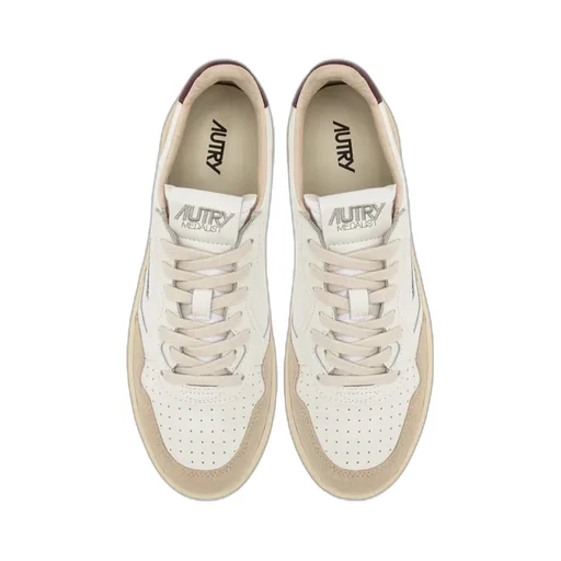 Medalist Low-Top Sneakers