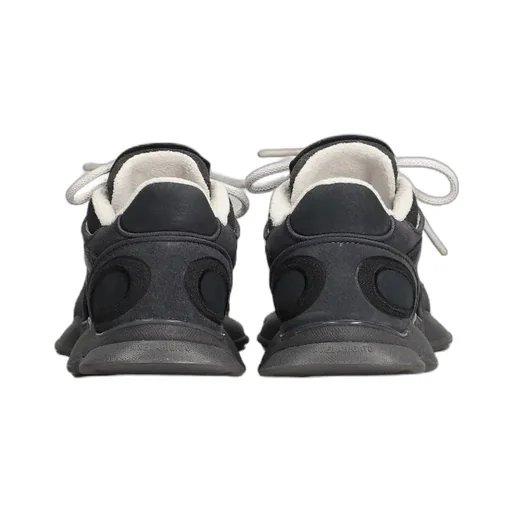 Eris Sneakers