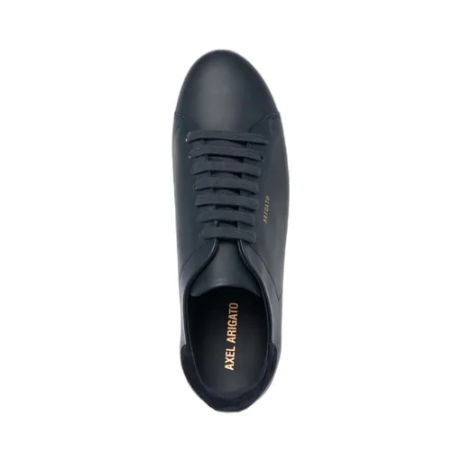 Clean Sneakers
