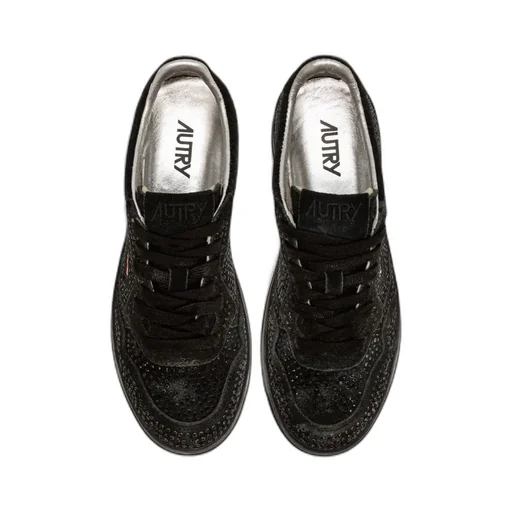 Rose Medalist Low Sneakers