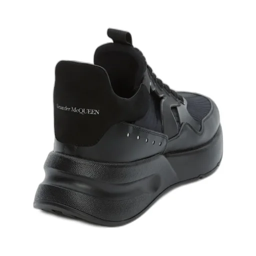 Runner Sneakers