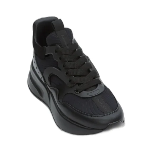 Runner Sneakers