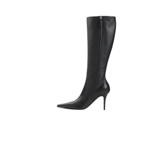 Pointed-Toe Boots