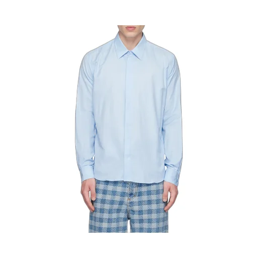Button-Up Long-Sleeved Shirt