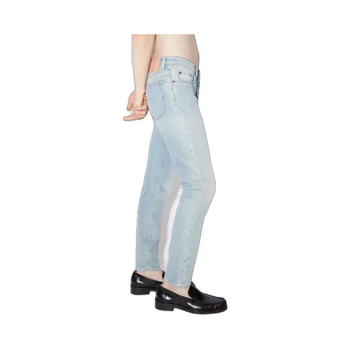 River Slim Fit Jeans