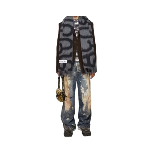 Logo Patch Fringed Edge Scarf