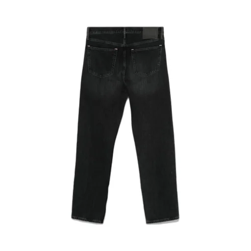 Belt-Loop Jeans