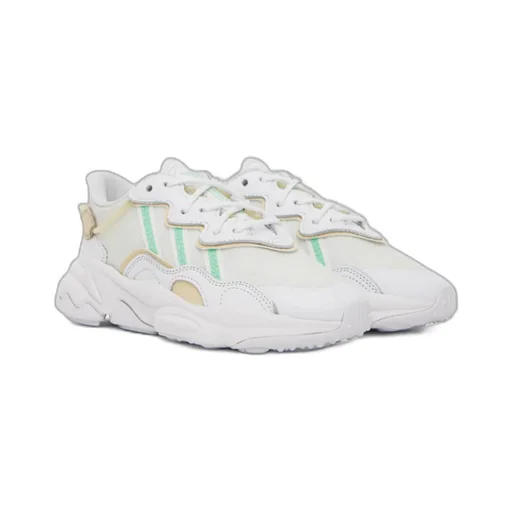 Ozweego Leather Low-Top Sneakers