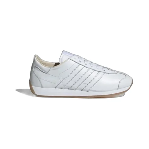 Round-Head Sneakers