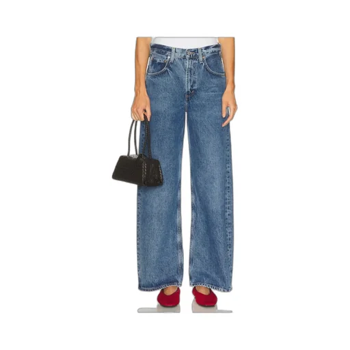 Low Curve Jeans