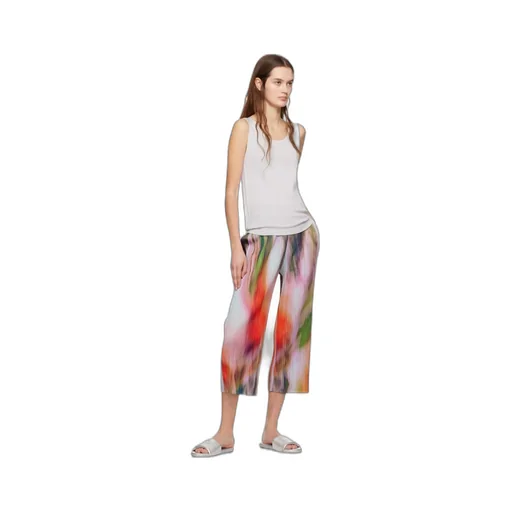 Low Round Neck Design Vest
