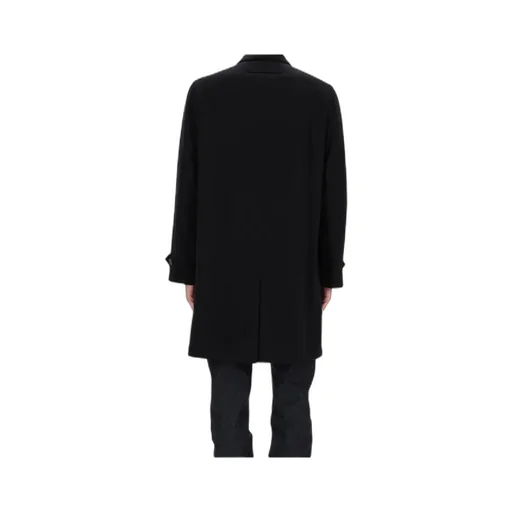 Button-Fastening Point-Collar Coat