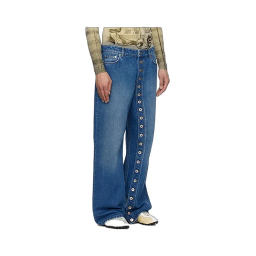 Button-Detail Jeans