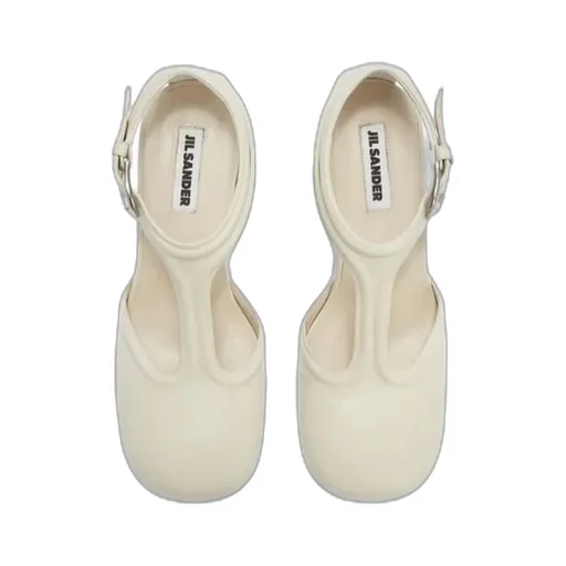 Mary Jane Pumps