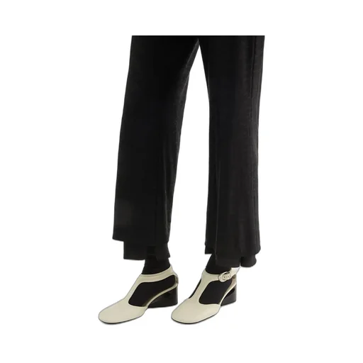 Mary Jane Pumps