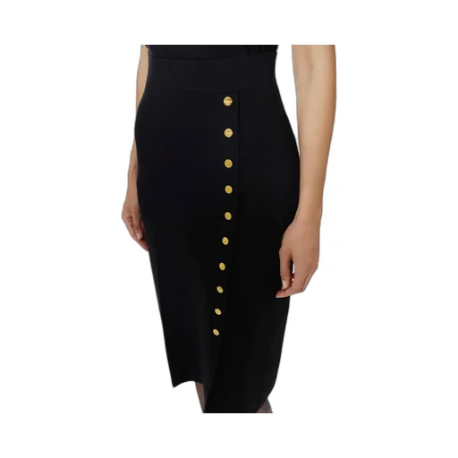 Button Embellished Knitted Skirt