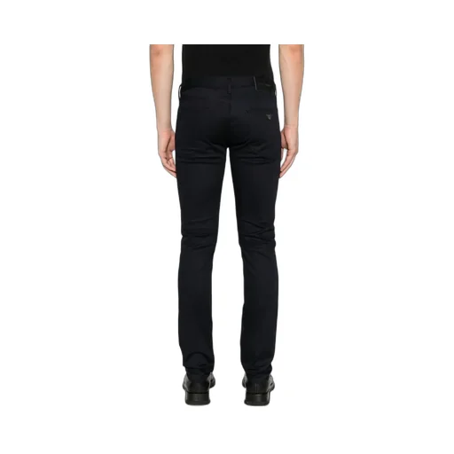 Logo-Plaque Slim-Fit Jeans