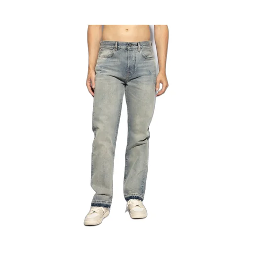 Slim-Legged Jeans