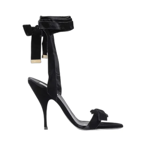 Bow Heels