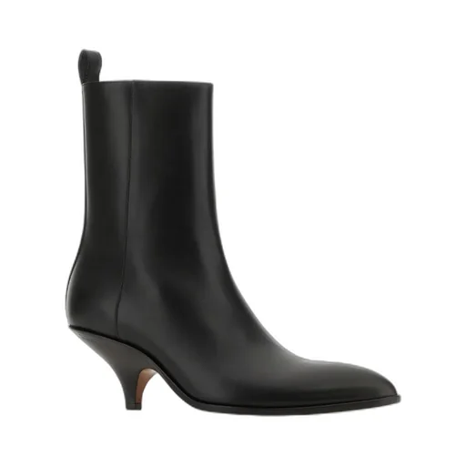 Side Zipped Pointed Toe Boots