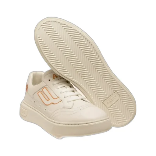 Logo-Patch Leather Sneakers
