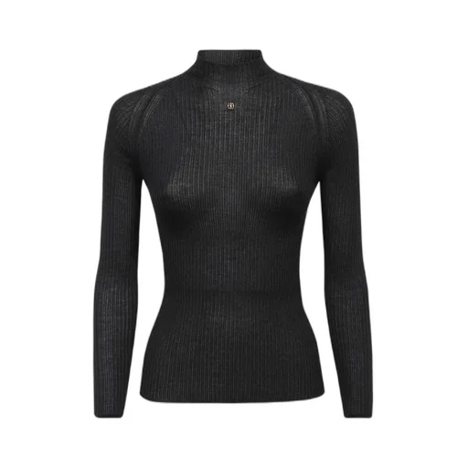 High-Necked Long-Sleeved Sweater