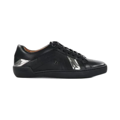 Logo Casual Sneakers