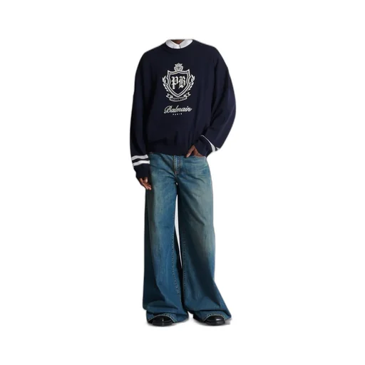Wide-Leg Jeans