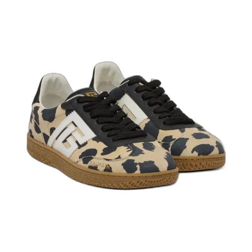 Swan Sports Shoes