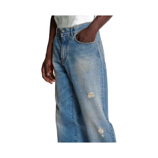 Distressed Loose-Fit Jeans