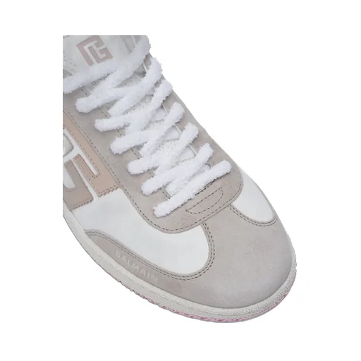 Swan Trainers