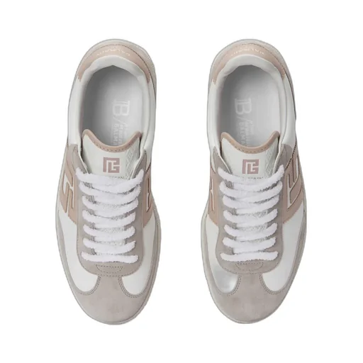 Swan Trainers