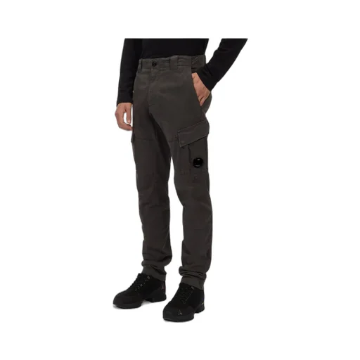 Lens-Detail Cargo Trousers
