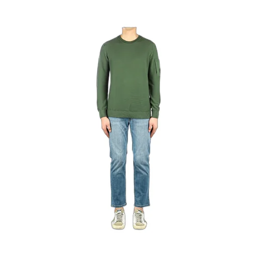 Round Neck Sweater