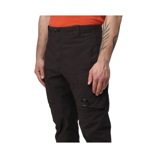 Logo-Patch Tapered Trousers