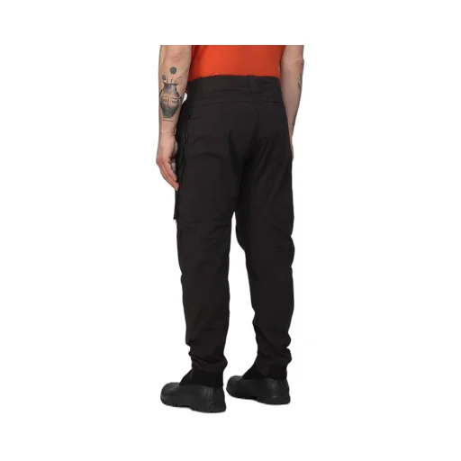Logo-Patch Tapered Trousers