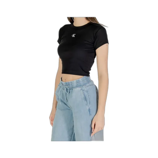 Short-Sleeved T-Shirt