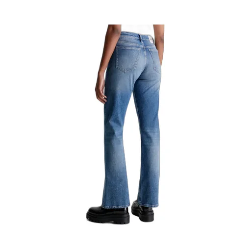 Belt-Loop Jeans