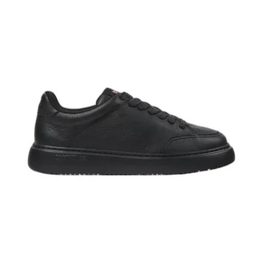 Runner K21 Low-Top Sneakers