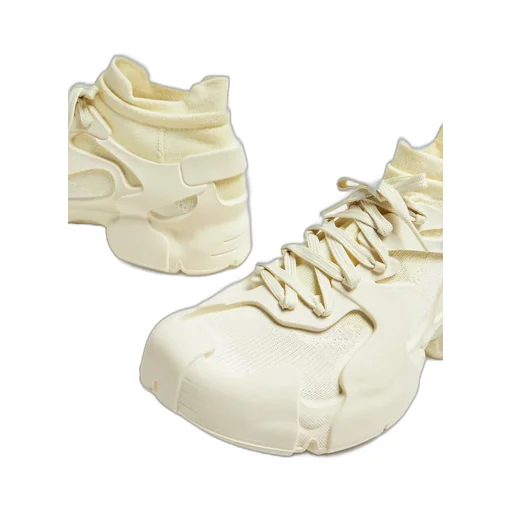 Tossu Caged Sneakers