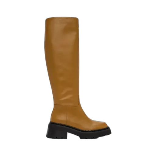 Logo Boots