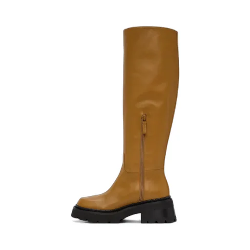 Logo Boots