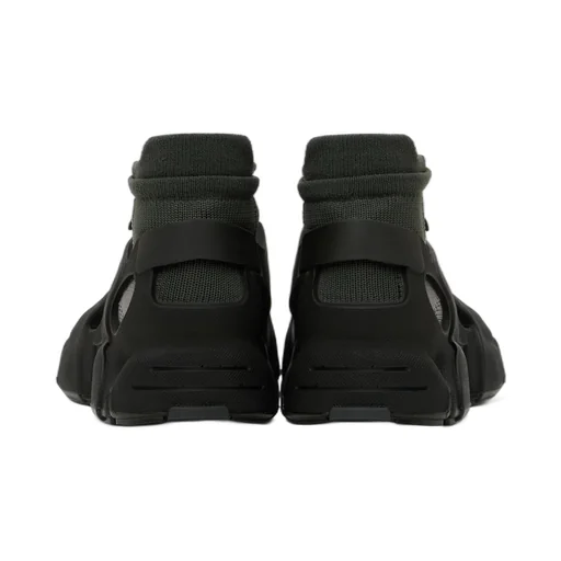 Tossu Sneakers
