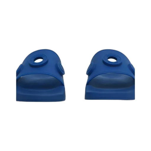 Logo-Graphic Cut-Out Slides