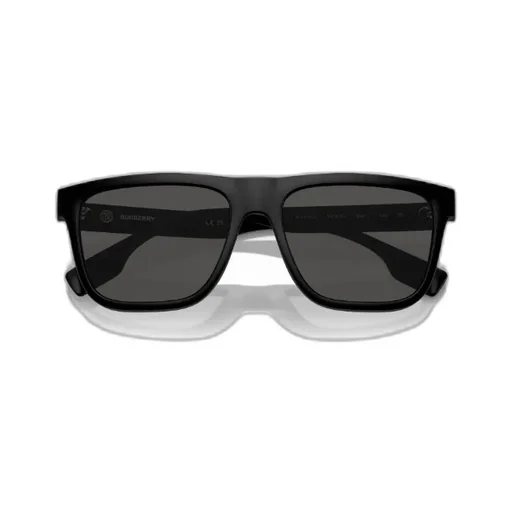 Sunglasses With Rectangular Frames