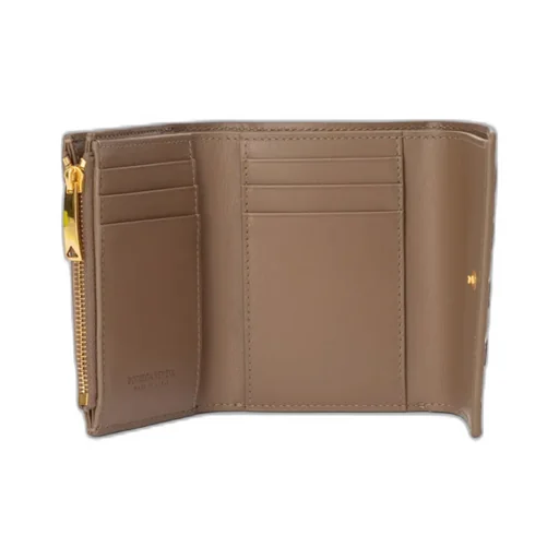 Weaving Wallet