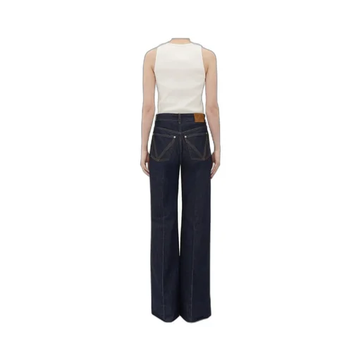 Wide-Leg Jeans