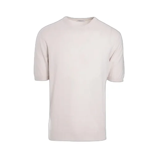 Short-Sleeved T-Shirt
