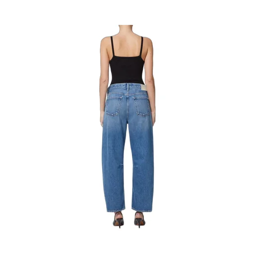 Belt-Loop Jeans